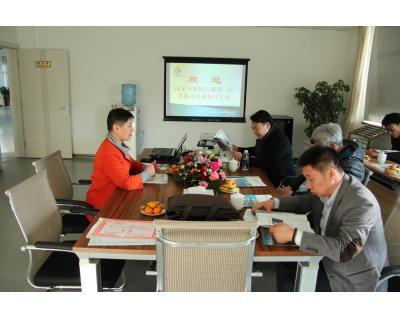 國(guó)開行領(lǐng)導(dǎo)關(guān)懷漢諾威